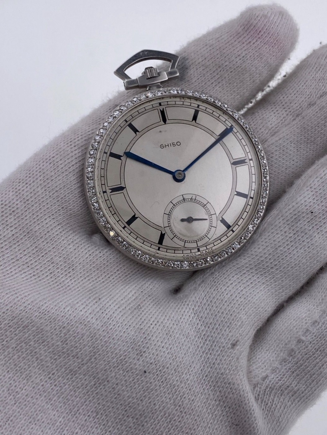 Ghiso Frackuhr mit Diamantbesatz